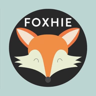 Foxhie Piercing & Aesthetics logo