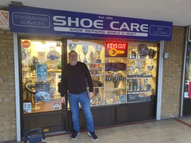 Shoe Care/Canvey Cobbler logo